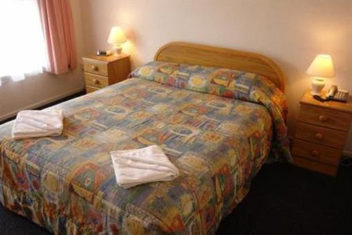 фото отеля Gardena Court Motel