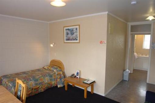 фото отеля Gardena Court Motel