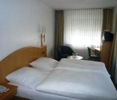 фото отеля Hotel Kaiserhof Siegburg