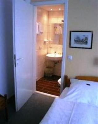 фото отеля Hotel Kaiserhof Siegburg