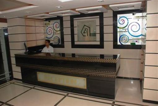 фото отеля Hotel Ambassador Vadodara