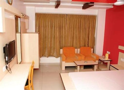 фото отеля Hotel Ambassador Vadodara