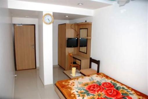 фото отеля Hotel Ambassador Vadodara