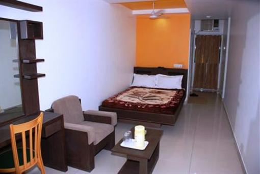 фото отеля Hotel Ambassador Vadodara
