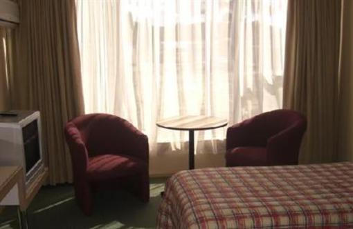 фото отеля Heemskirk Motor Hotel