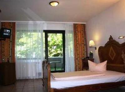 фото отеля Hotel Bawelsberger Hof Dillingen