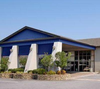 фото отеля America's Best Inn & Suites Fort Smith