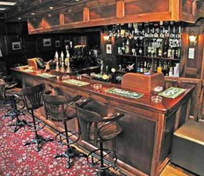 фото отеля The Poachers Inn Dorchester