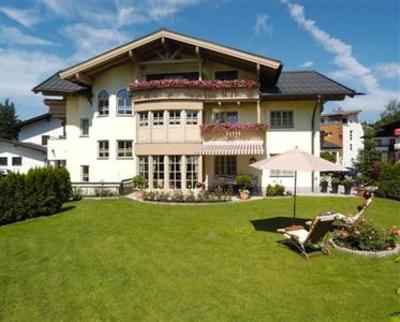 фото отеля Johanneshof Maria Alm am Steinernen Meer