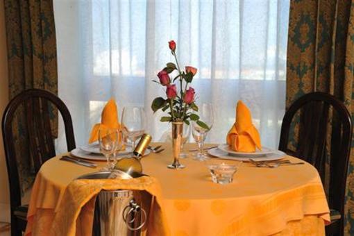фото отеля Hotel De France Rimini