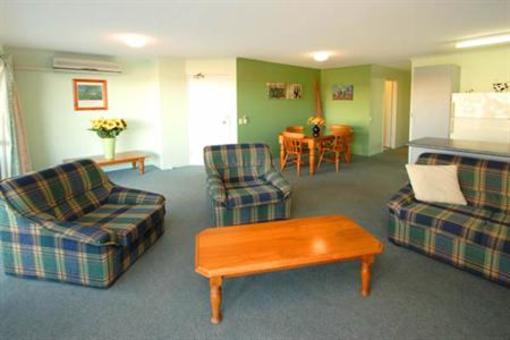 фото отеля Coral Sea Apartments Maroochydore