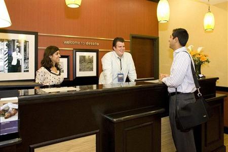 фото отеля Hampton Inn & Suites Dallas Desoto