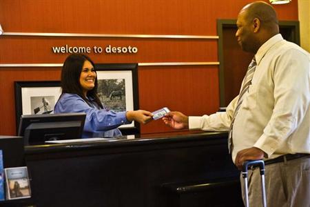 фото отеля Hampton Inn & Suites Dallas Desoto