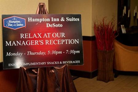 фото отеля Hampton Inn & Suites Dallas Desoto