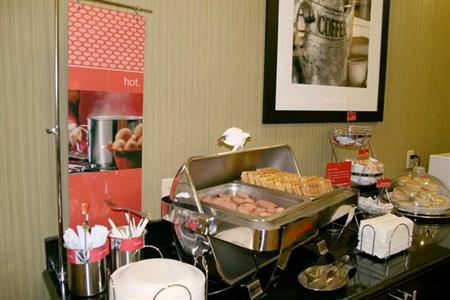 фото отеля Hampton Inn & Suites Dallas Desoto