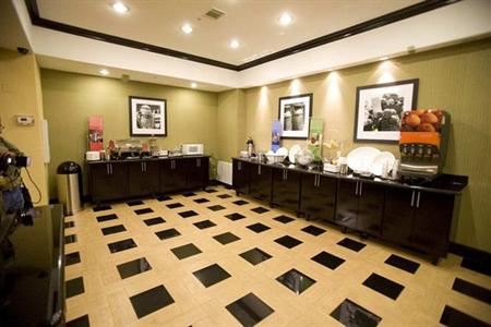 фото отеля Hampton Inn & Suites Dallas Desoto