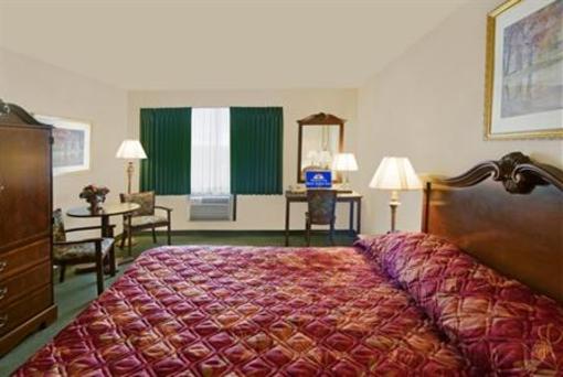 фото отеля Americas Best Value Inn Osceola