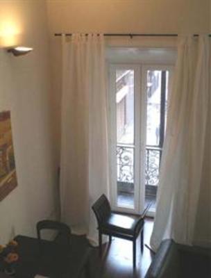 фото отеля Apartamentos Alvarez Quintero