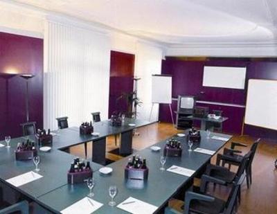 фото отеля Hotel Zum Schwan Bad Karlshafen