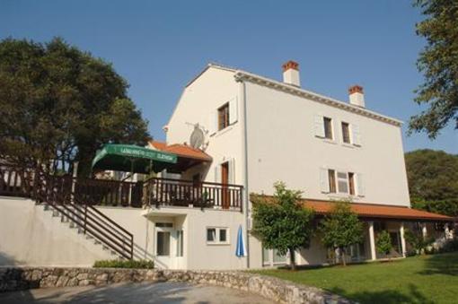 фото отеля Apartments Radic