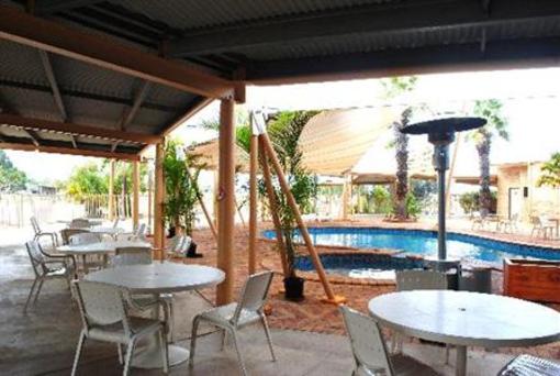 фото отеля Albert Park Motor Inn Longreach