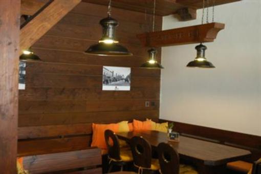 фото отеля Gasthof Zur Kunstleralm Kaprun
