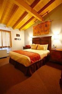 фото отеля Dude Rancher Lodge