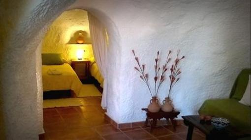 фото отеля Las Cuevas El Abanico Lodging Granada