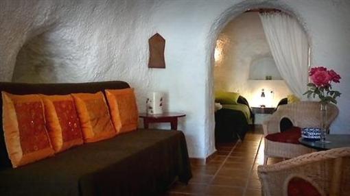 фото отеля Las Cuevas El Abanico Lodging Granada