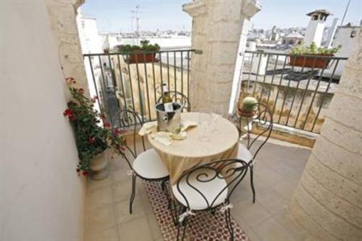 фото отеля Hotel Rione Antico La Terra Ostuni