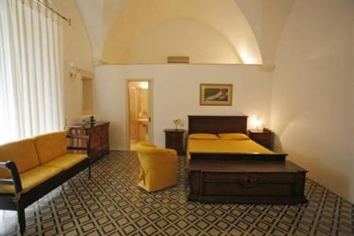 фото отеля Hotel Rione Antico La Terra Ostuni