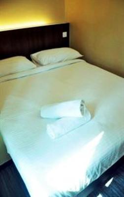 фото отеля Smile Hotel at Warisan Cityview