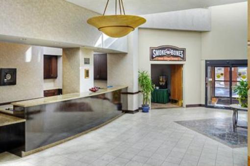 фото отеля London Hotel & Suites