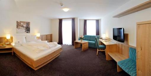 фото отеля Gurtl Panoramahotel Haus im Ennstal