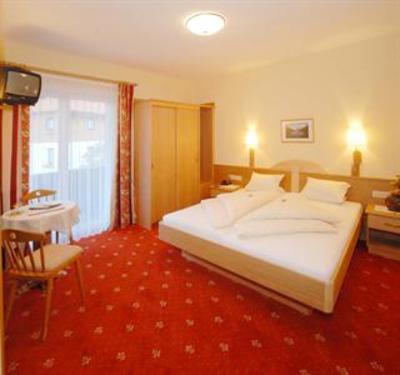 фото отеля Gurtl Panoramahotel Haus im Ennstal