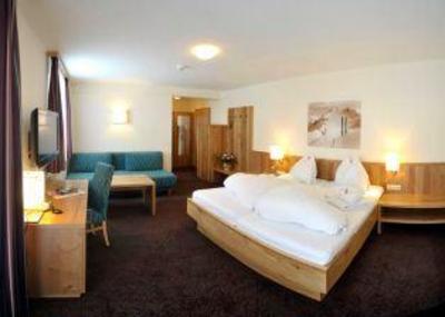фото отеля Gurtl Panoramahotel Haus im Ennstal