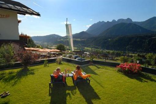 фото отеля Gurtl Panoramahotel Haus im Ennstal