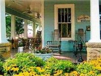 Wildflower Bed and Breakfast-On the Square