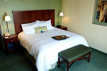фото отеля Hampton Inn & Suites El Paso West