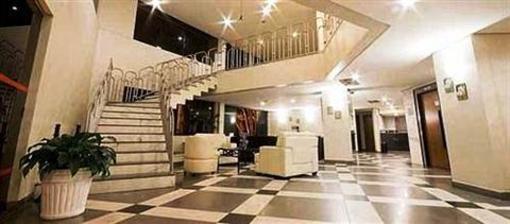 фото отеля Plaza Inn Paineiras Goiania