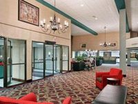 Ramada Lansing Hotel And Conference Center