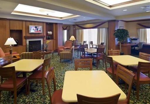 фото отеля Fairfield Inn & Suites State College