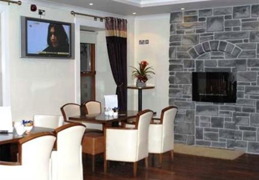 фото отеля Corralea Court Hotel Tuam