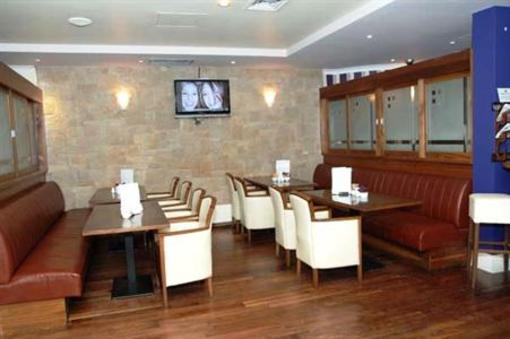 фото отеля Corralea Court Hotel Tuam