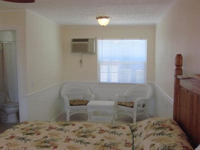фото отеля The Beacon Beachfront Bed and Breakfast