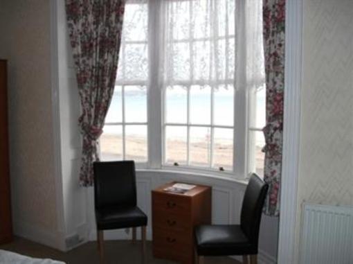 фото отеля Seaspray Guest House Weymouth