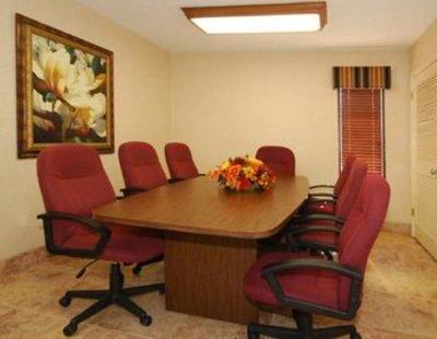 фото отеля BEST WESTERN Dothan Inn & Suites