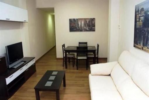 фото отеля Gran Via Apartamentos
