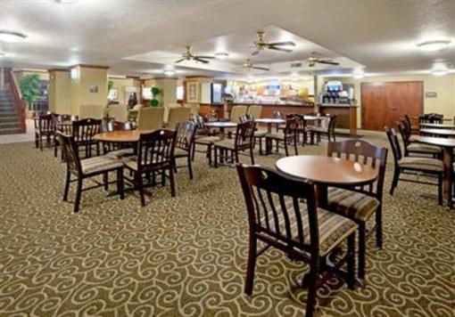 фото отеля Holiday Inn Express Harlingen