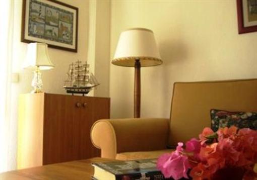фото отеля Begonvil Suites